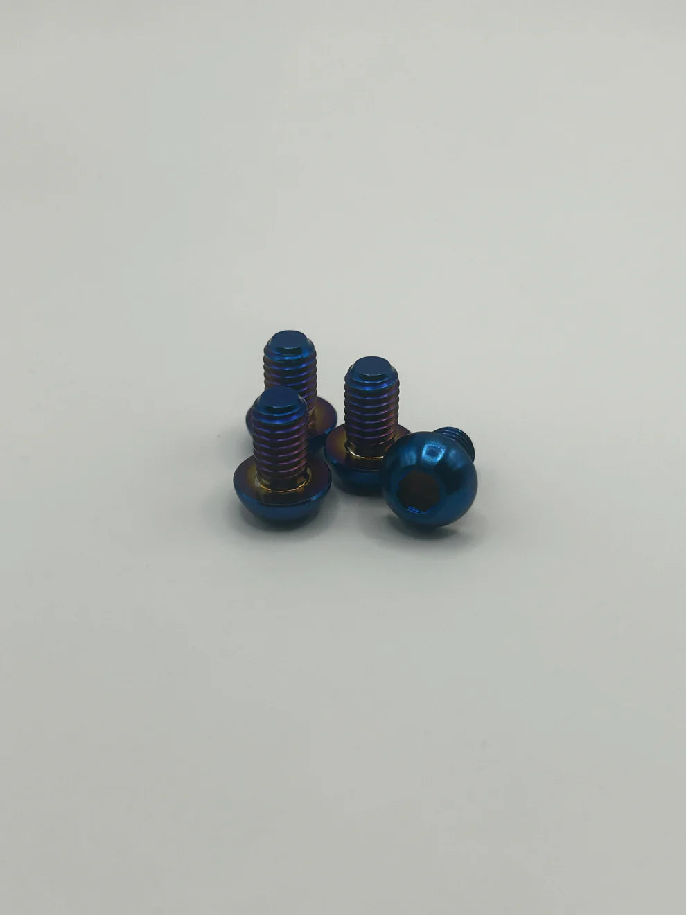 Tuttio Rear shock bolts (X4)