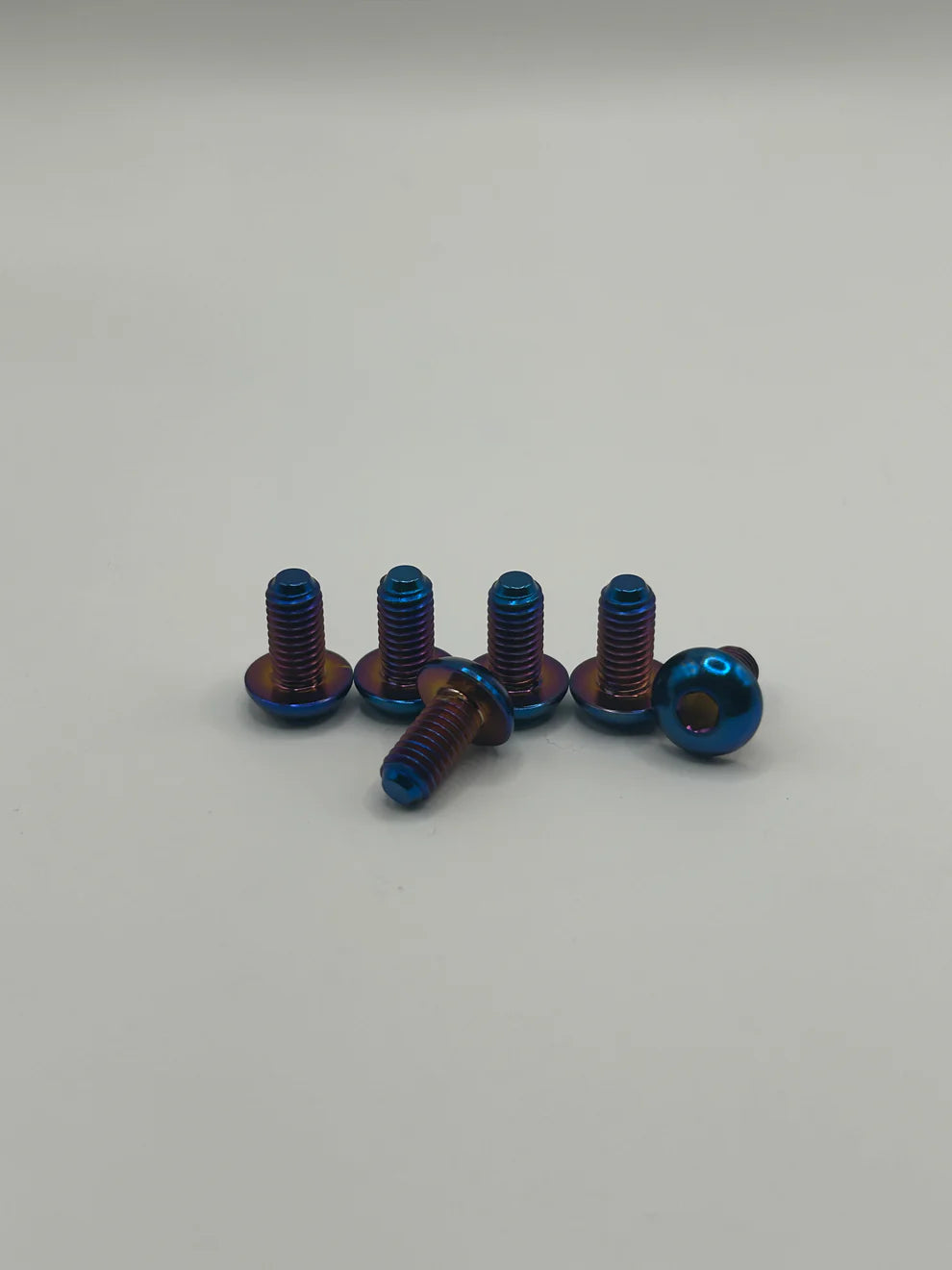 Tuttio Motor cover bolts (X6)
